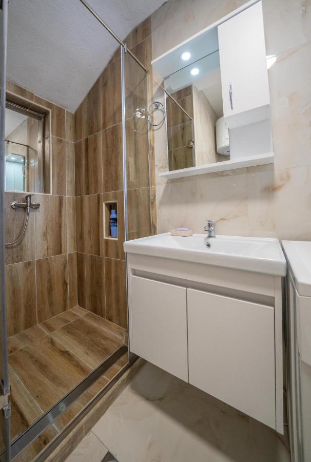 Apartman Anja Risan Exteriér fotografie